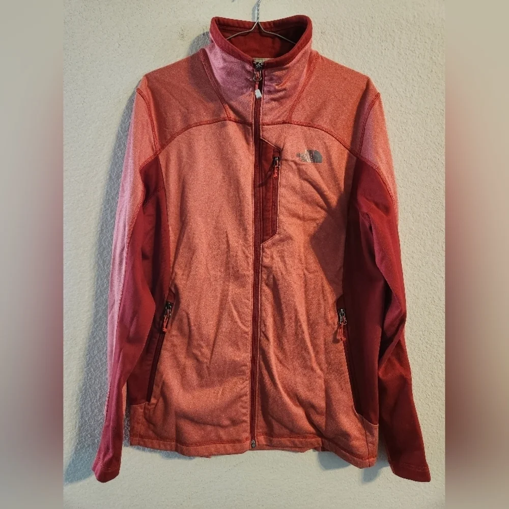 The North Face Men’s Fleece full zip up jacket size medium